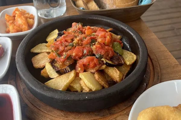 Akçaabat Horon Köfte &amp; Balık Restaurant - Resim 13