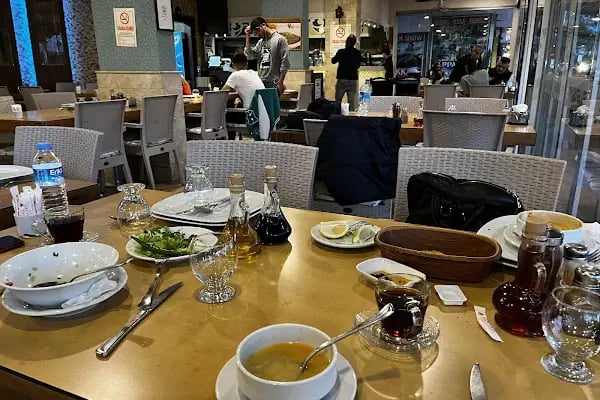 Olivia Gourmet Restaurant &amp; Cafe Bar - Resim 2