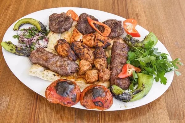 Defne Kebap - Resim 8