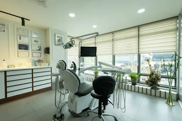 Dentual Ağız ve Diş Sağlığı Polikliniği - Gece Açık Diş Hekimi - gece açık dişçi - Nöbetçi Diş Hekimi - Konya Diş Hekimi - Resim 2