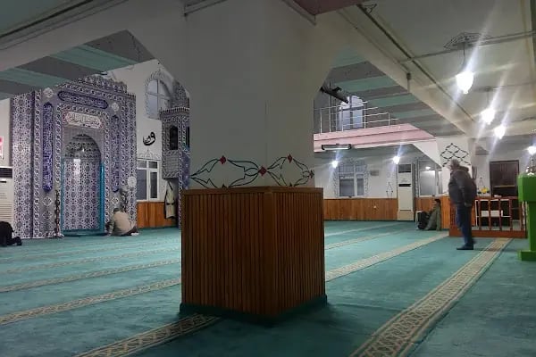 Kirazlı Orta Cami - Resim 9