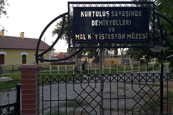 Malıköy Tren İstasyonu - Resim 11