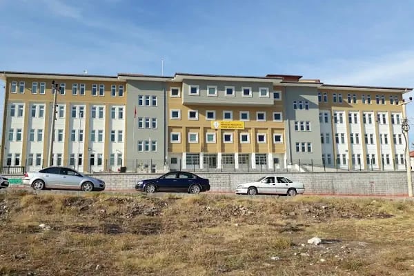 KARAAĞAÇ MESLEKİ VE TEKNİK ANADOLU LİSESİ - Resim 1