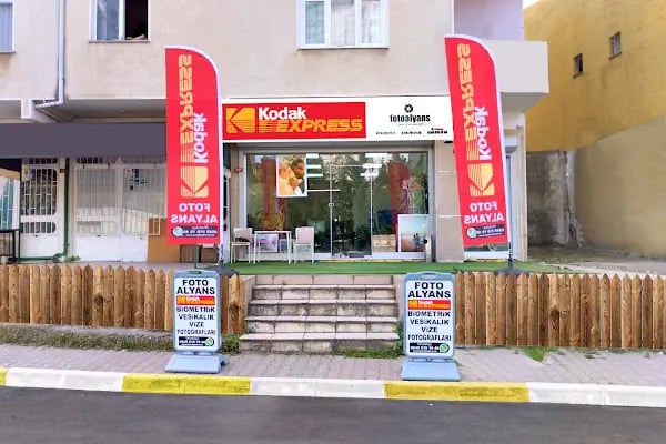 Foto Alyans - Batı Ataşehir Fotoğrafçılık - Resim 1