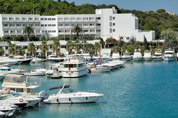 Çeşme Marina - Resim 4