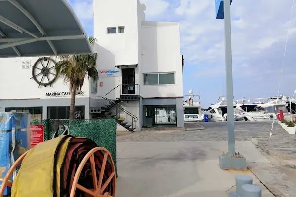 Çeşme Marina - Resim 13