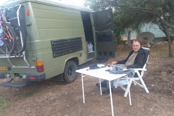 Çamlık Çadır Karavan Kamp Alanı - Resim 12