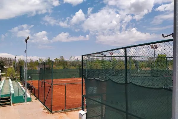 Mogan Tenis Kulübü Derneği - Resim 1
