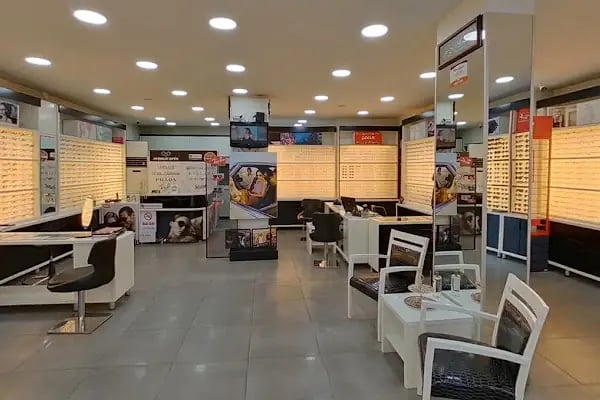 Aydınlık Optik - Güneş Gözlüğü, Numaralı Optik Cam ve Çerçeve, Kontak Lens, Renkli Kozmetik Lens - Resim 6