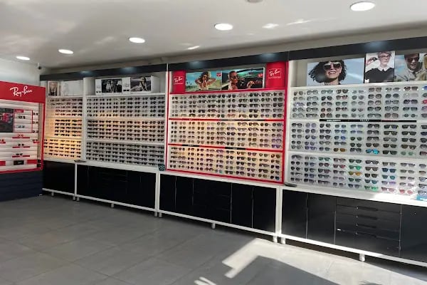 Aydınlık Optik - Güneş Gözlüğü, Numaralı Optik Cam ve Çerçeve, Kontak Lens, Renkli Kozmetik Lens - Resim 5
