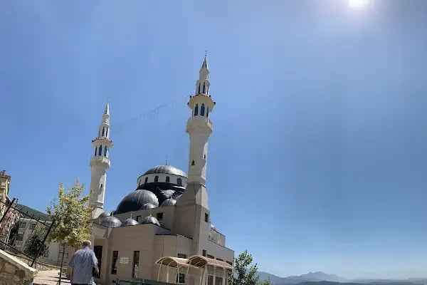 T.C. Gemlik Müftülüğü Hacı Ayşe Ziver Karataş Camii - Resim 2