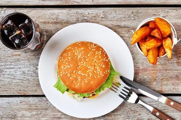 One House Burger - Resim 9