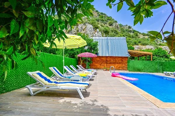 Aşı Koyu Garden Bungalov - Resim 13