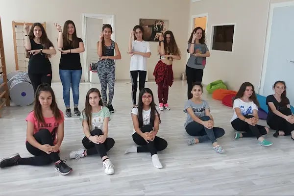 Modern Sanatlar Akademisi - Resim 4