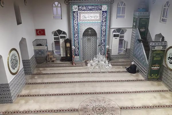 Çinili Cami - Resim 3