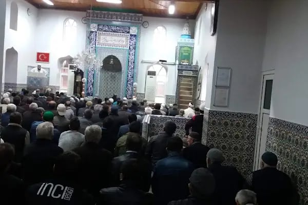 Çinili Cami - Resim 20