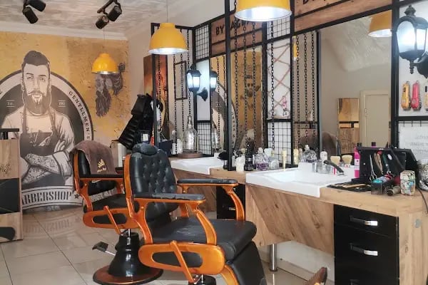 Salon By Cağdas Erkek Berberi - Resim 1