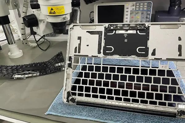 tekno|com Laptop MacBook Onarım Merkezi - Resim 18