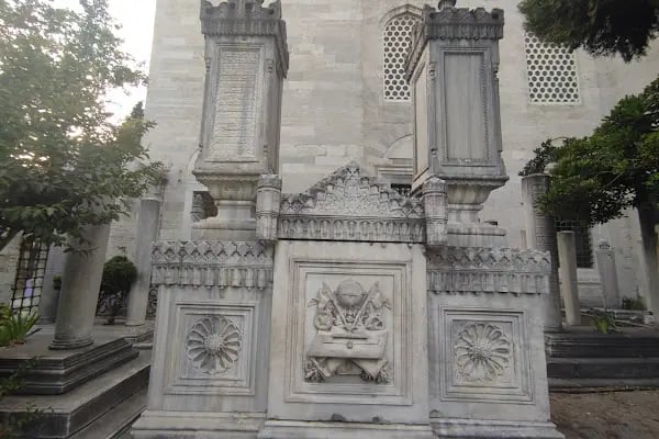 Kanuni Sultan Süleyman Türbesi - Resim 16