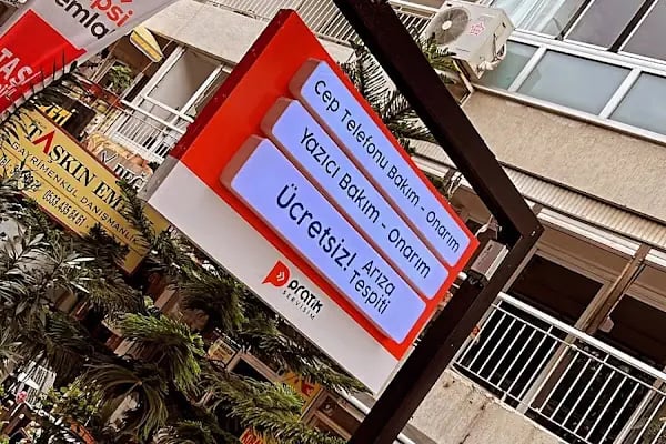 Pratik Servisim • İzmir Bilgisayar ve Telefon Tamir Atölyesi - Resim 13