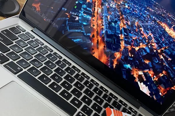 Pratik Servisim • İzmir Bilgisayar ve Telefon Tamir Atölyesi - Resim 10