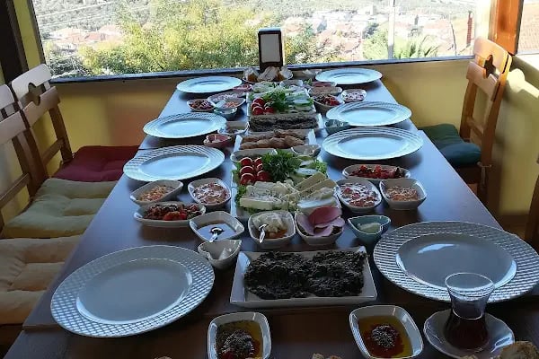 Sanat Evi Kafe Umurbey - Resim 2