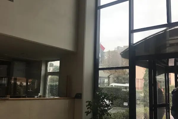 Rüştü Akın İş Merkezi - Resim 3