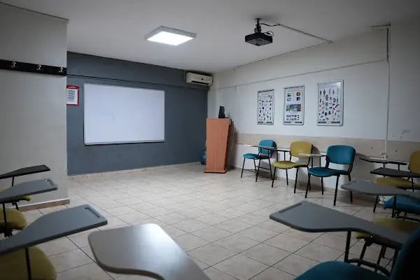 Just English Dil Okulları - İngilizce Kursu Pendik - Resim 13