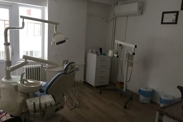 Diş Hekimi Uğur Kaya - Resim 14