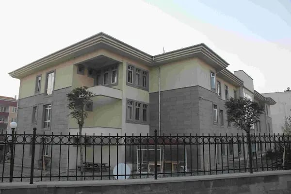 Karacabey Adalet Sarayı - Resim 3