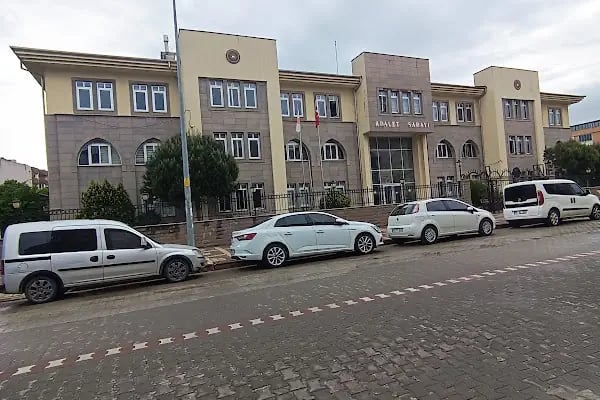 Karacabey Adalet Sarayı - Resim 7