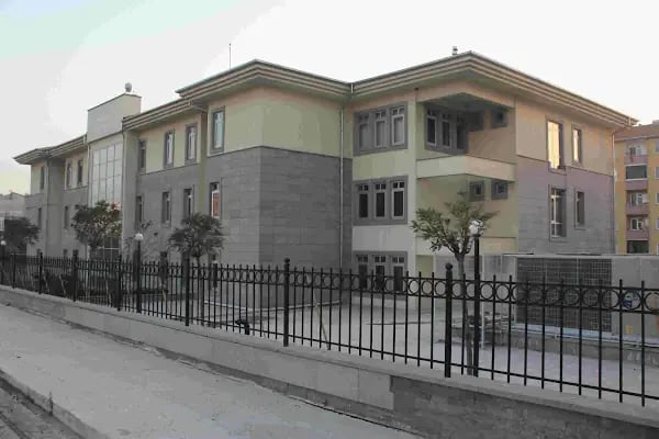 Karacabey Adalet Sarayı - Resim 1