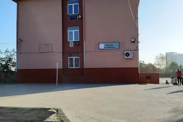 1 Kasım İlkokulu - Resim 2