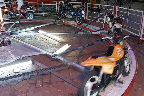 Akçay Lunapark - Resim 11