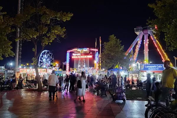 Akçay Lunapark - Resim 2
