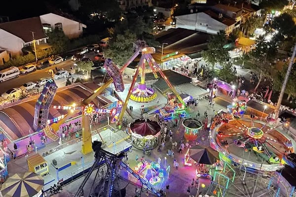 Akçay Lunapark - Resim 4