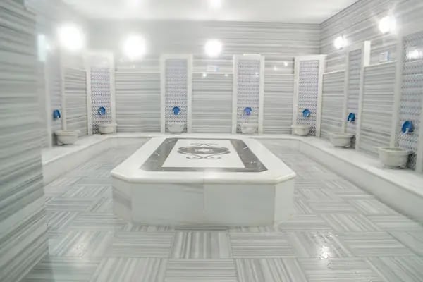 Hamam Muazzam Aliağa - Resim 3