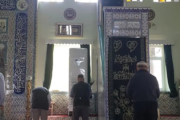 Şeyh Bedrettin Cami - Resim 10