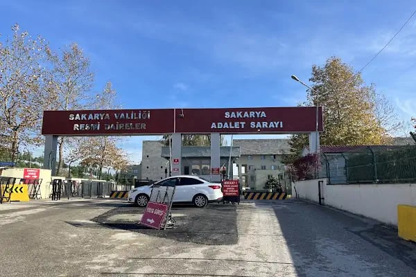 Sakarya Adalet Sarayı - Resim 4