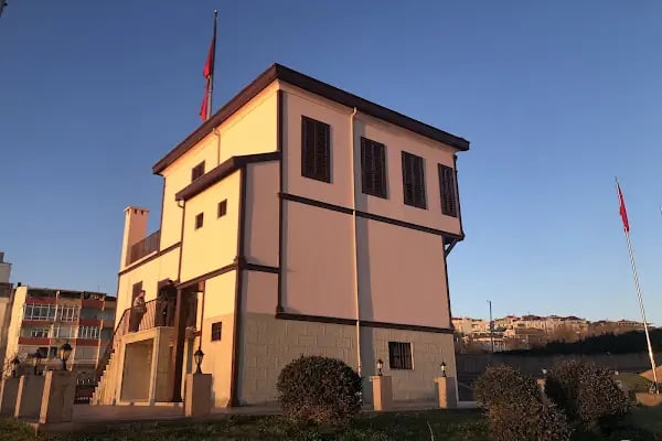 Avcılar Atatürk Evi ve Müzesi - Resim 3