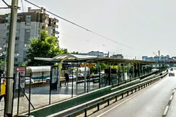 Fatih Sultan Mehmet Metro İstasyonu - Resim 2