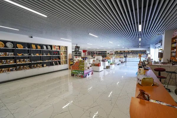 Çersan Kuruyemiş Üretim Noktası ve Satış Mağazası - Resim 12