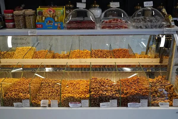 Çersan Kuruyemiş Üretim Noktası ve Satış Mağazası - Resim 20