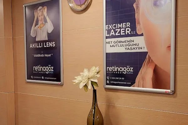 Özel Retina Göz Hastanesi - Resim 17
