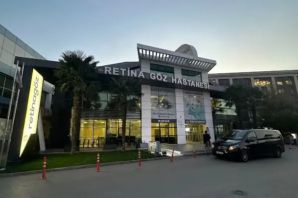 Özel Retina Göz Hastanesi - Resim 10