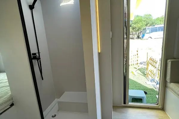 Antalya Karavan Kiralama | Yuvango Karavan - Resim 14