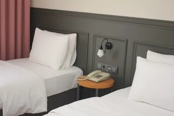 City Hotel - Resim 4