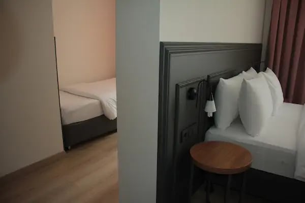 City Hotel - Resim 14