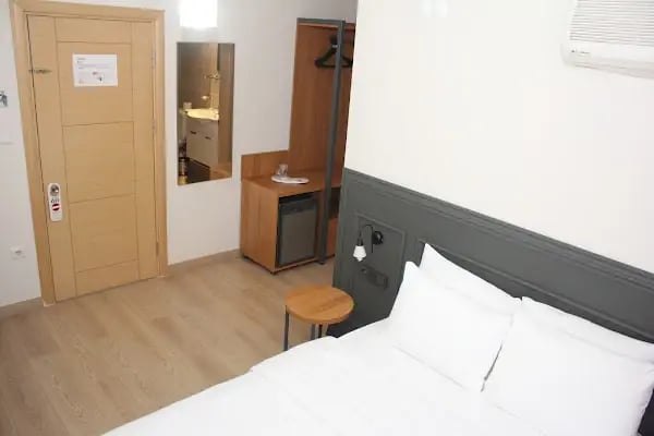 City Hotel - Resim 13