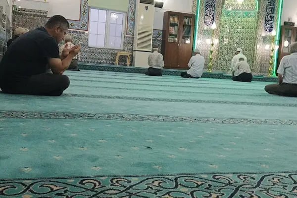 Karıncalı Merkez Camii - Resim 4